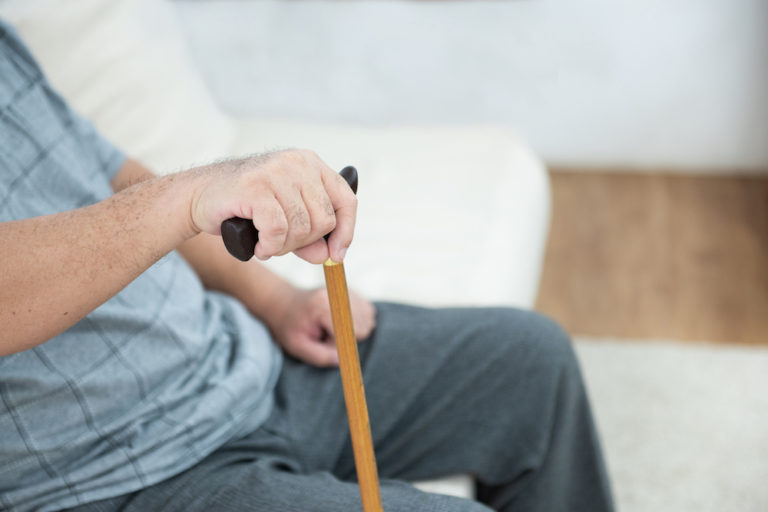 Czy pacjenci z chorobą Parkinsona powinni stosować kanabinoidy?